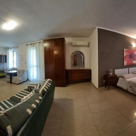 Villa Naclerio サルツァーナ エクステリア 写真