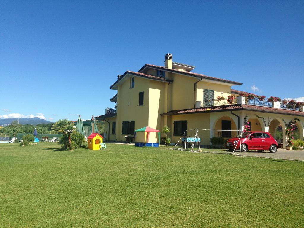 Villa Naclerio サルツァーナ エクステリア 写真