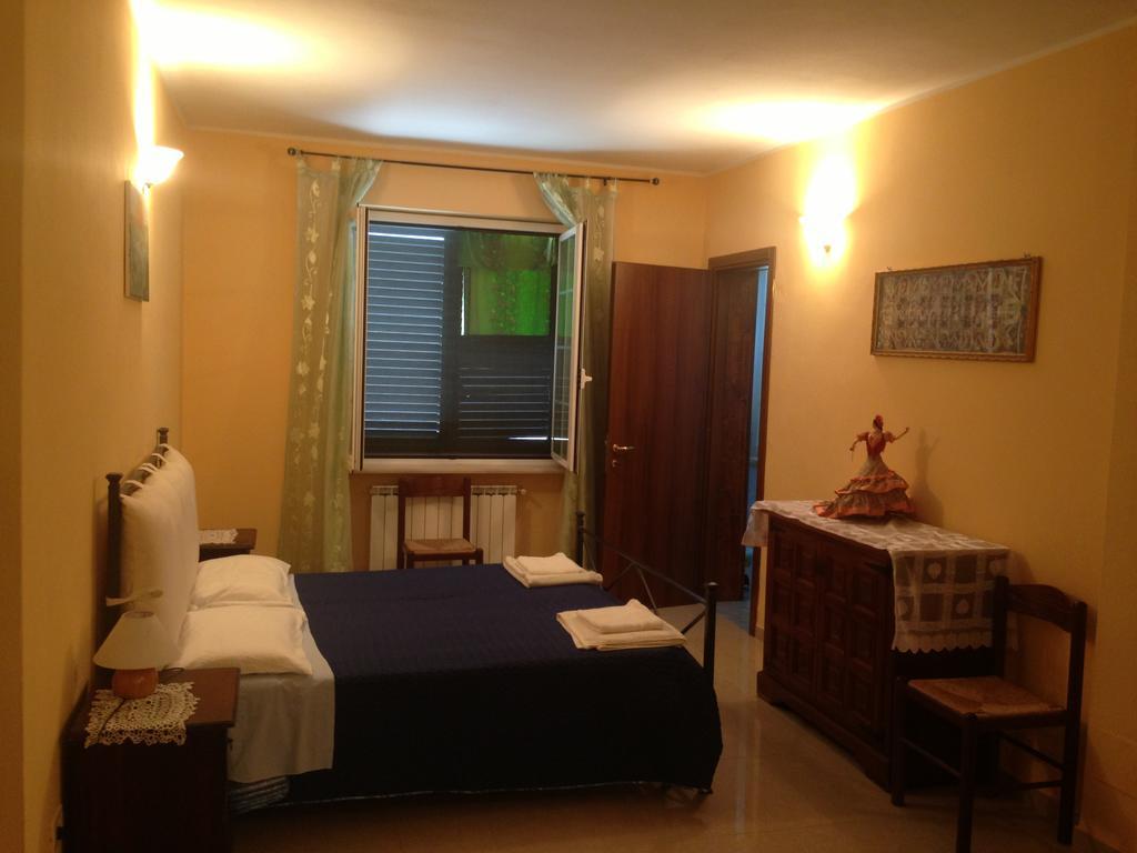 Villa Naclerio サルツァーナ 部屋 写真